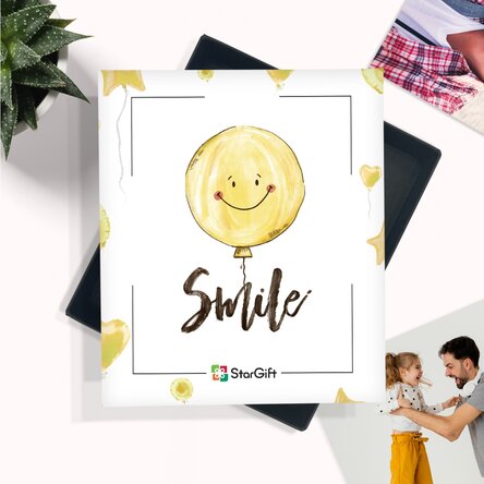 Pudełko z pamiątkami – 32 zdjęcia z dedykacją – wzór ze smiley
