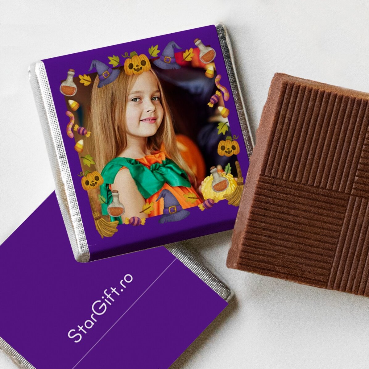 Set of 10 mini chocolates personalised with photos and text - Halloween