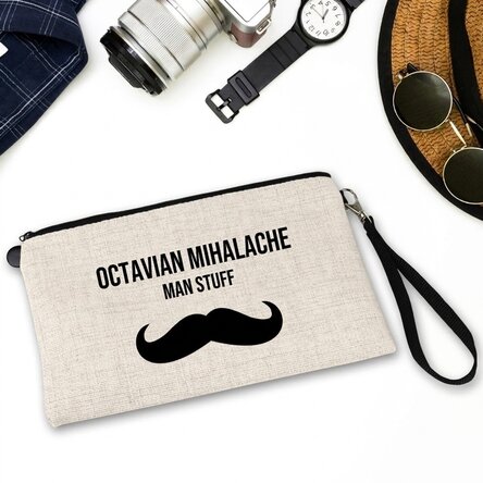 Zestaw akcesoriów dla mężczyzn z personalizowanym napisem – Moustache
