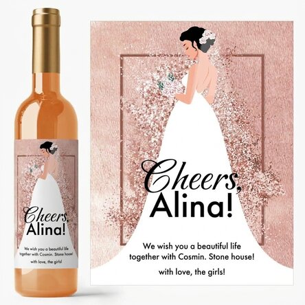 Personalised wine with a message for the bride-to-be