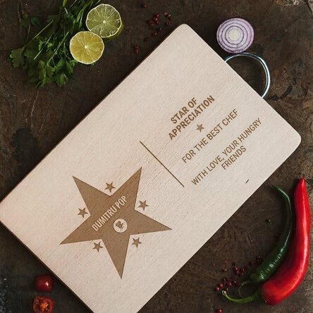Personalised chopping board with text - Star of Gratitude