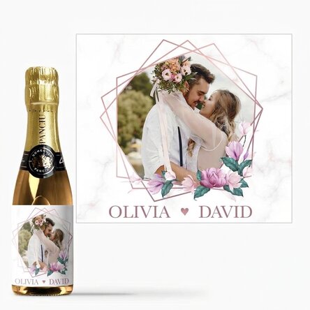 Mała buteleczka wina musującego z nadrukiem zdjęcia i napisem – Chwile we dwoje