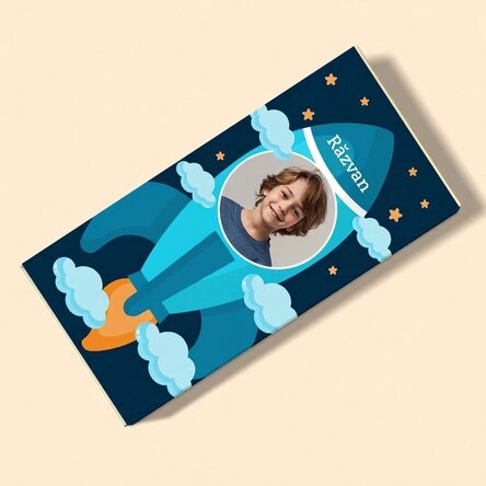 Czekolada z indywidualnym napisem i zdjęciem – Astronauta