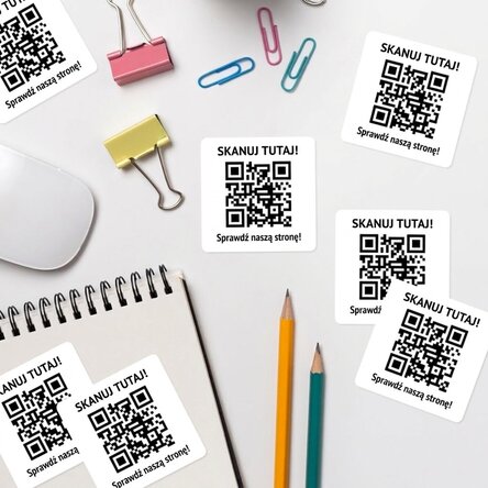 Zestaw 12 naklejek (samoprzylepnych etykiet) z indywidualnym nadrukiem tekstowym i kodem QR – Check