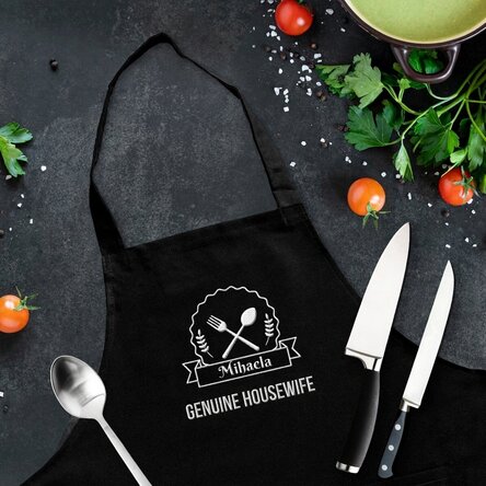 Personalised apron with text - The Real Housewife
