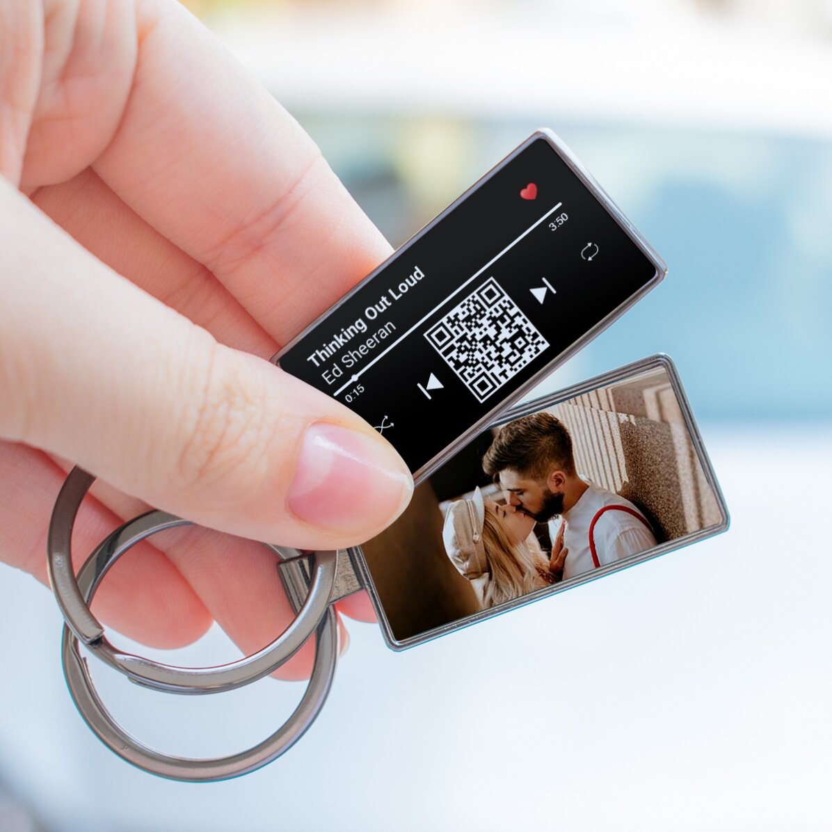 Spersonalizowany brelok ze zdjęciem i kodem QR – Nasza piosenka