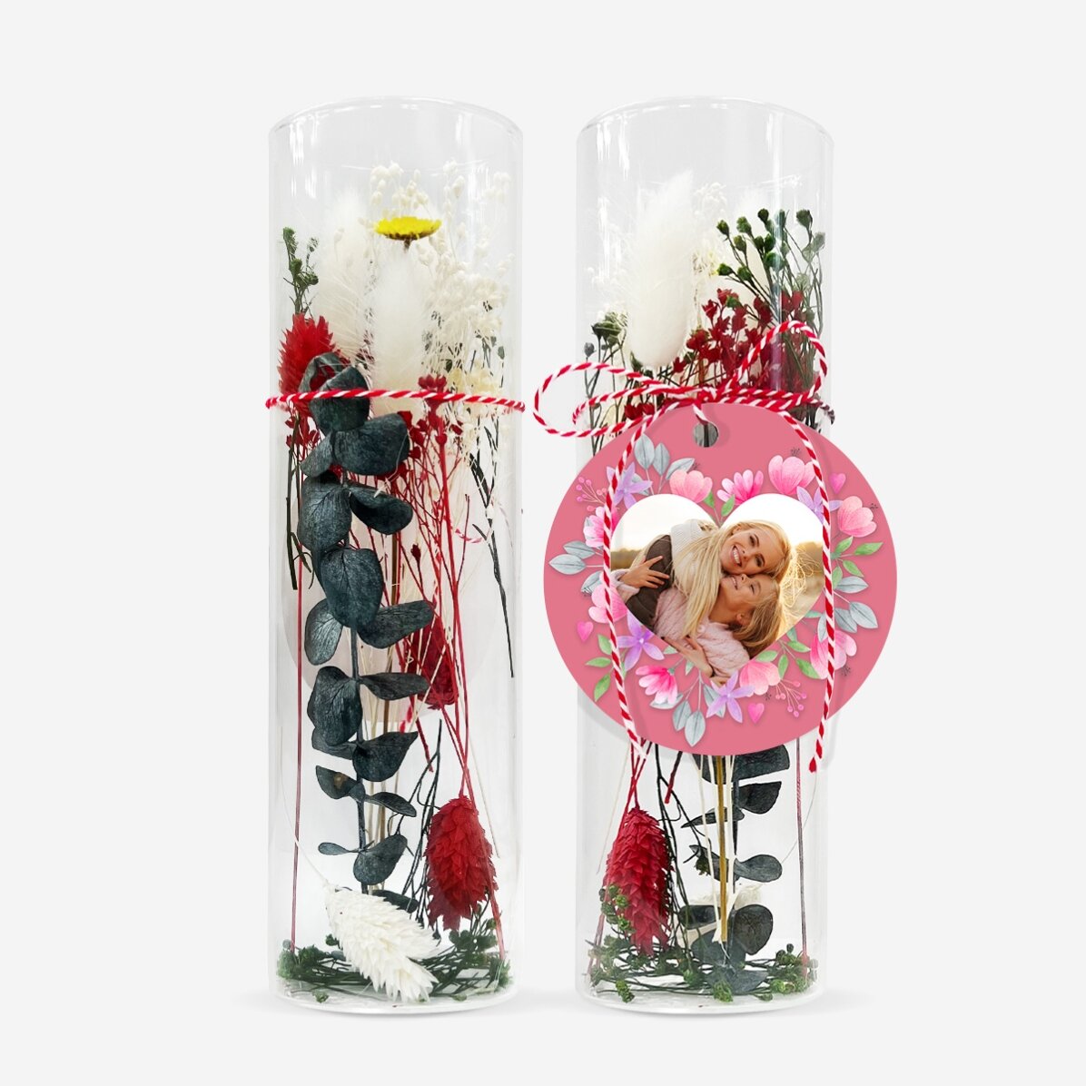 Glass ornament with preserved flowers personalised with a photo - Pink flowers