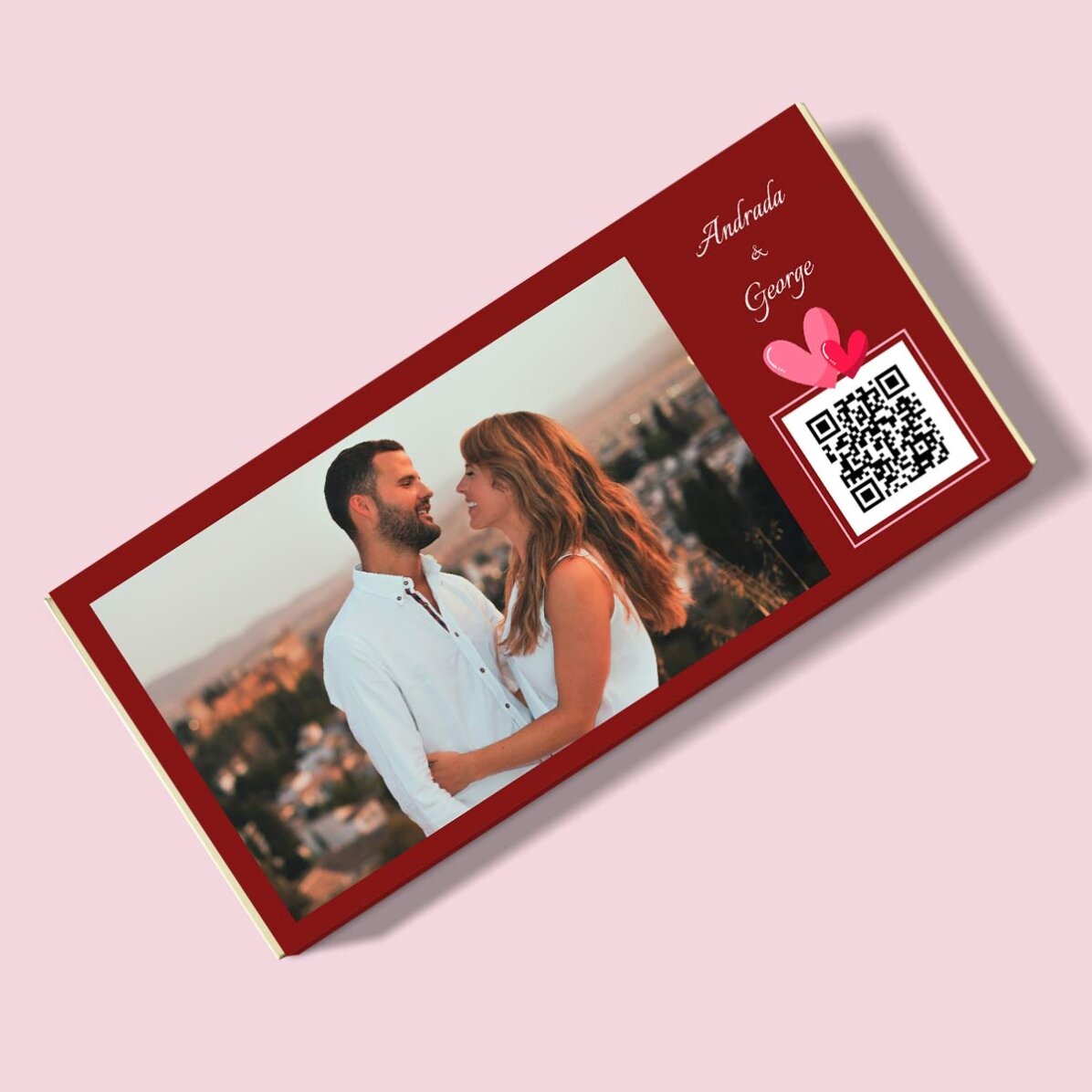 Czekolada z indywidualnym nadrukiem: zdjęciem, tekstem i kodem QR – Love