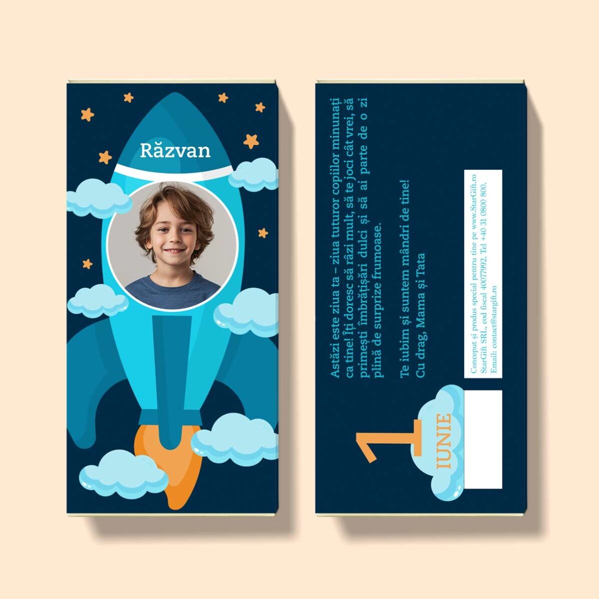Personalised chocolate with text and photo - Astronaut