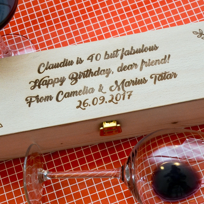 Spersonalizowane pudełko na wino z dedykacją