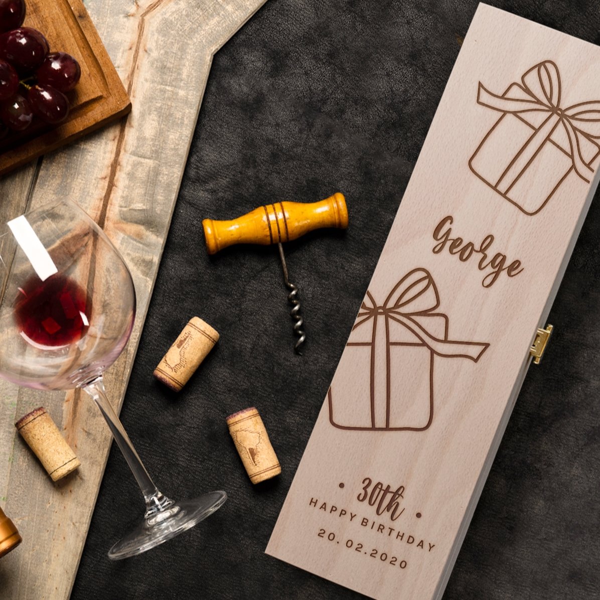 Personalised wine box - Perfect present