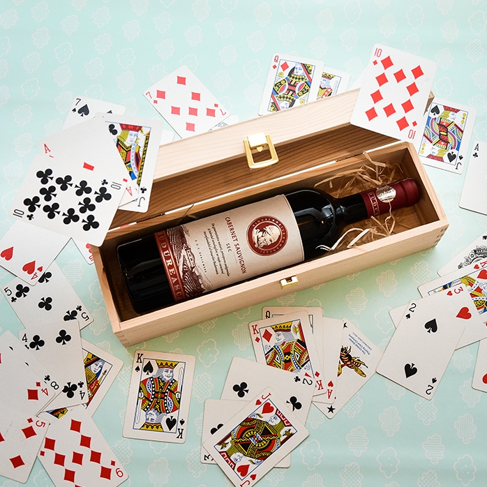 Spersonalizowane pudełko na wino – butelka z napisem „Happy Birthday”