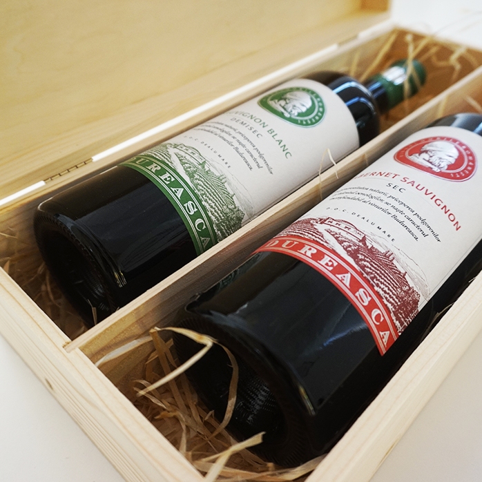 Spersonalizowane pudełko na wino na dwie butelki – Good Friends, Good Wine, Good Times