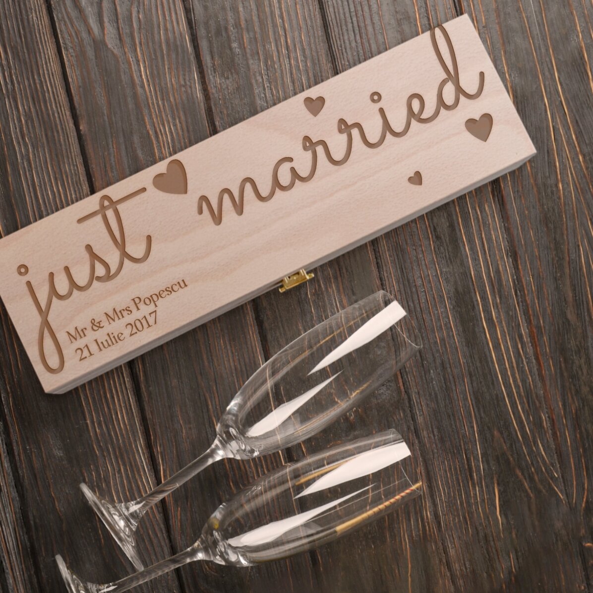 Spersonalizowane pudełko na wino musujące – „Just married”