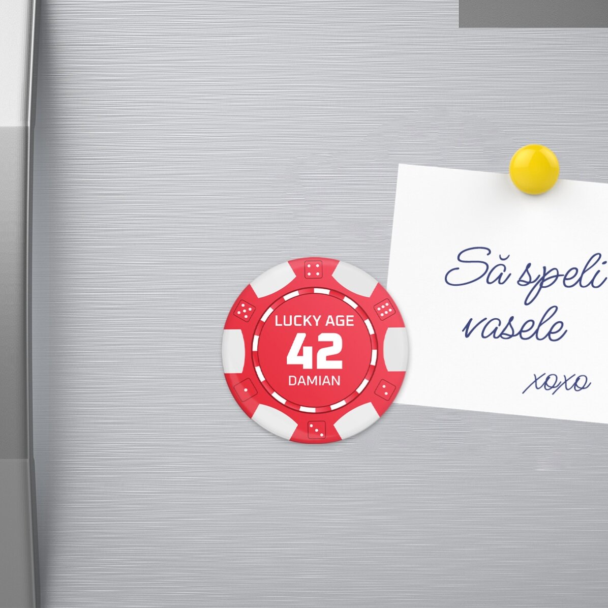 Otwieracz do butelek z magnesem, spersonalizowany z napisem – żeton do pokera
