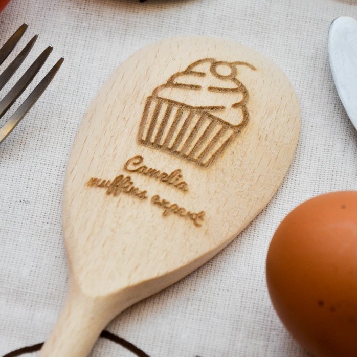 Spersonalizowana łyżka drewniana – Muffins Expert
