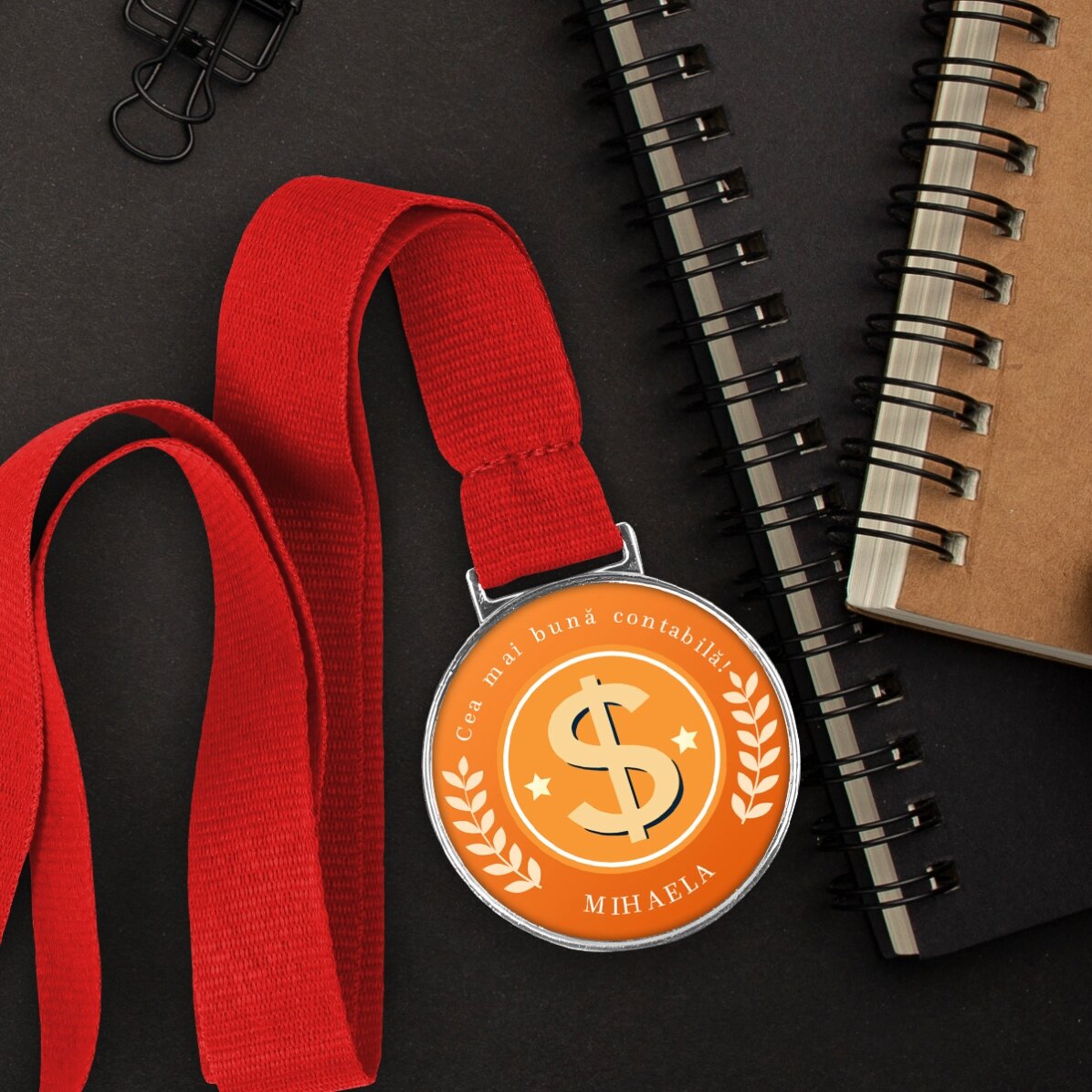 Spersonalizowany medal z napisem – Księgowy