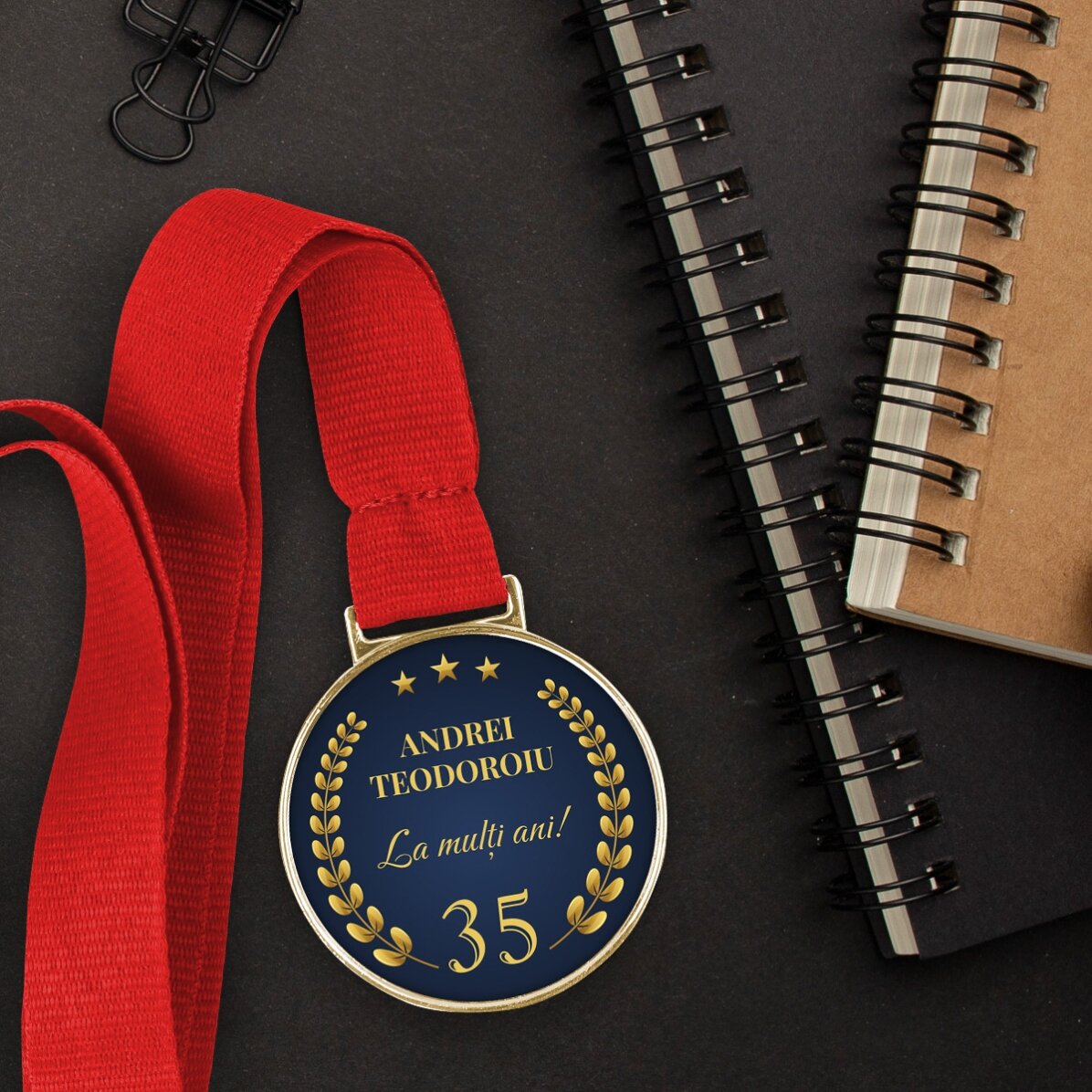 Spersonalizowany medal z napisem – Rocznica