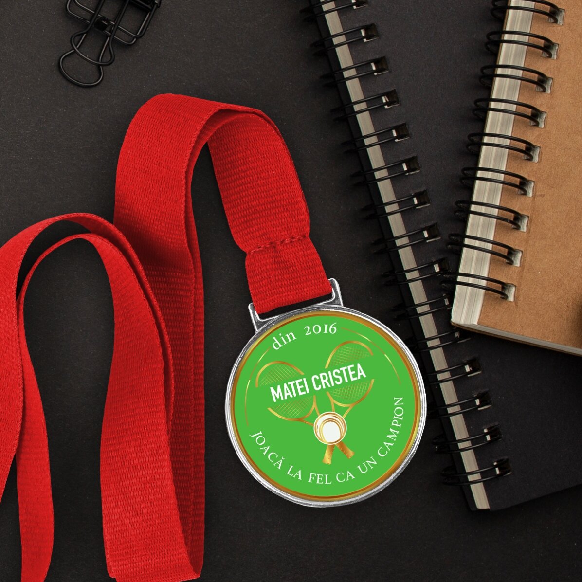 Spersonalizowany medal z napisem – Tenis