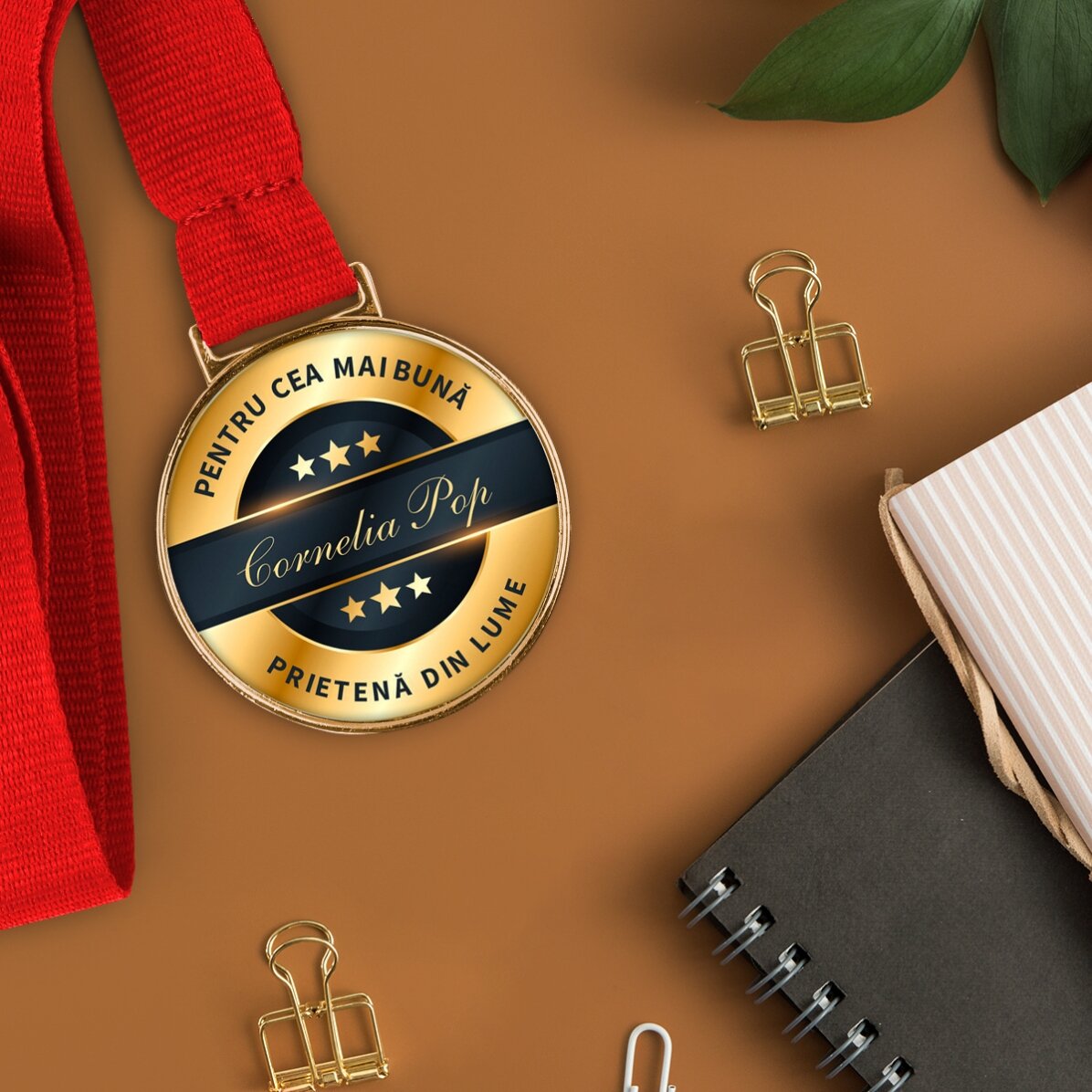 Spersonalizowany medal z napisem – The best