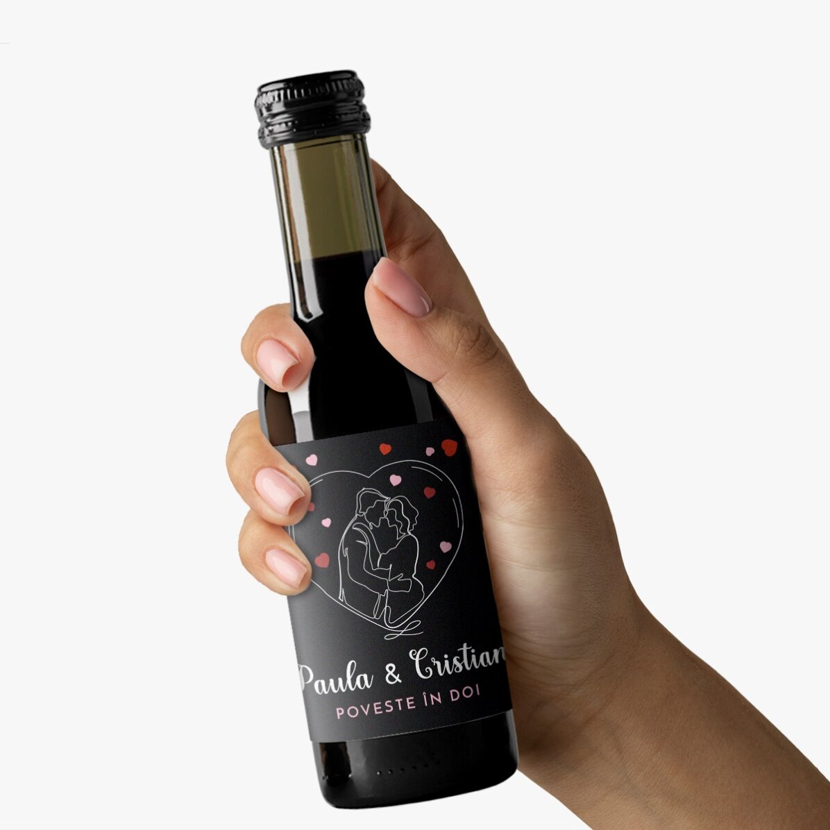Mini wine bottle personalised with your names - A story for two
