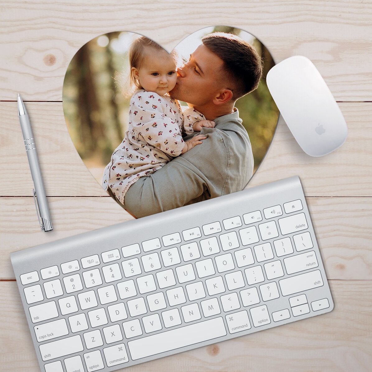 Spodek pod mysz w kształcie serca z własnym zdjęciem