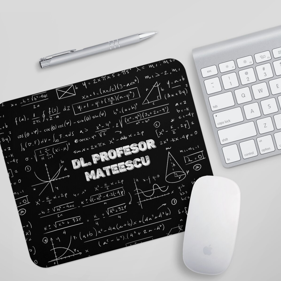 Spodek pod mysz z imieniem – Nauczyciel matematyki