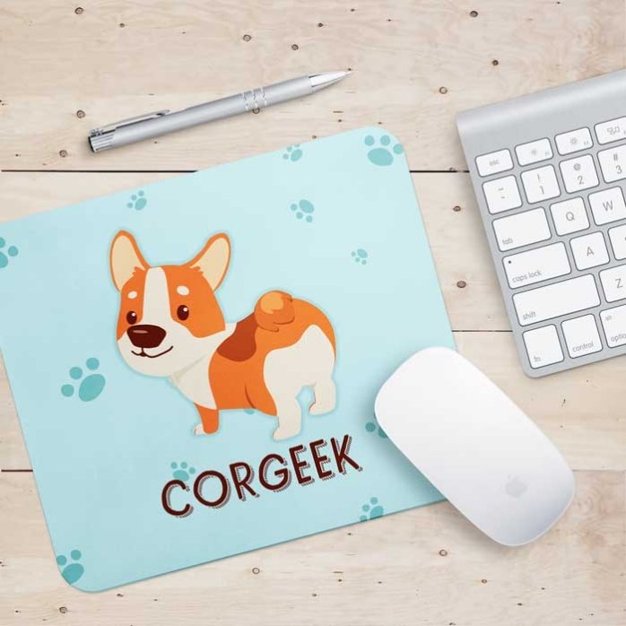 Spersonalizowana podkładka pod mysz z napisem – Corgeek