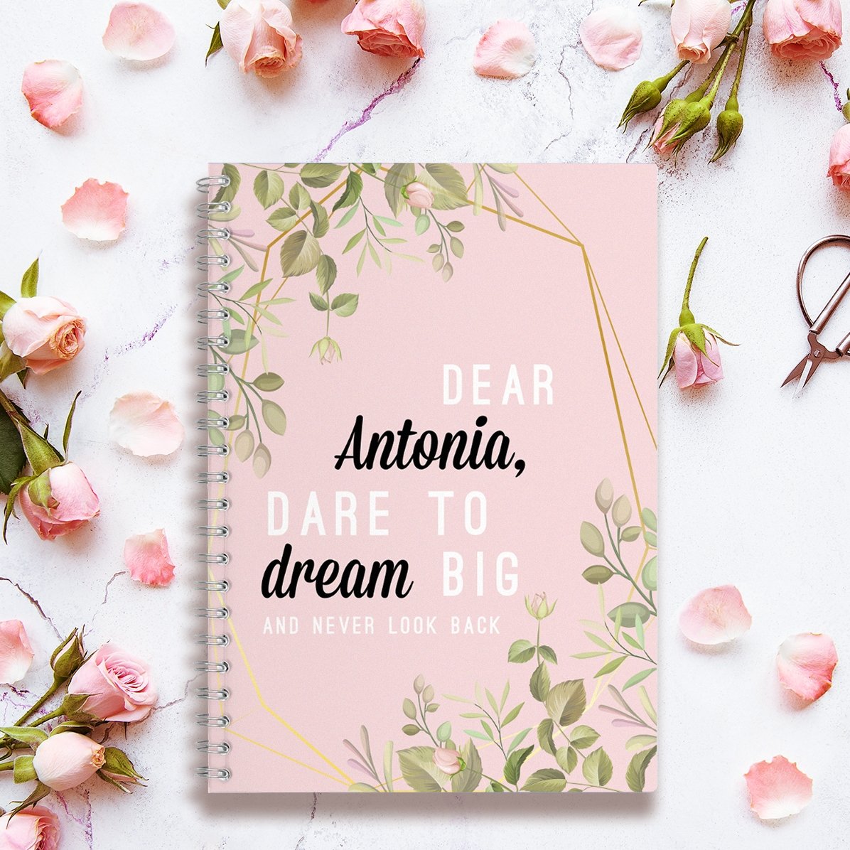 Spis z osobistym motywem kwiatowym „Dear Antonia”