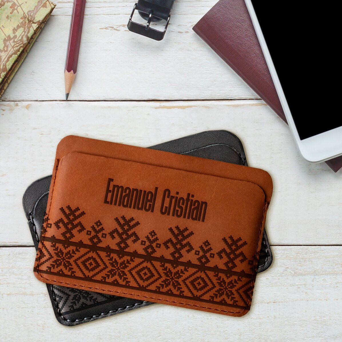 Personalised leather wallet with name - Traditional model