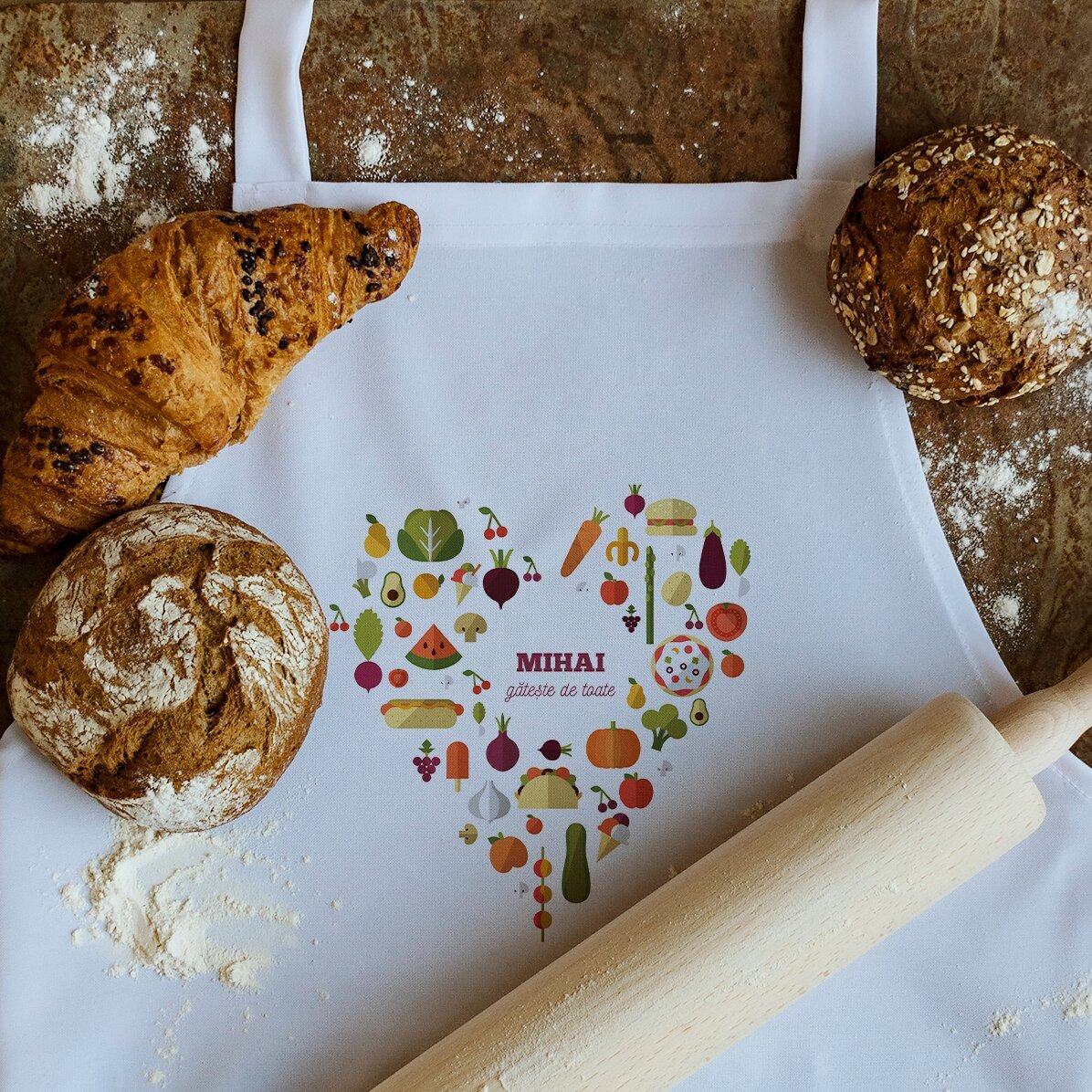 Customised apron with text - heart food model