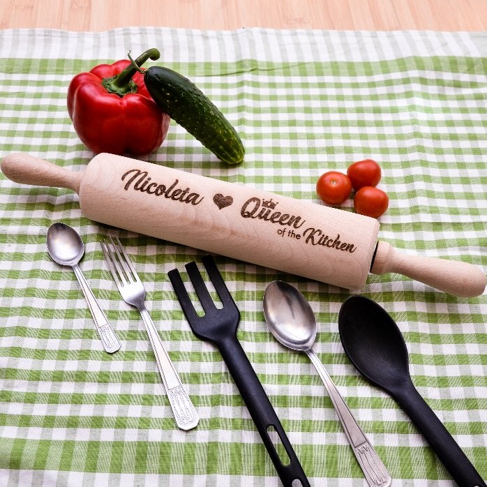 Drewniana łopatka z personalizacją – Queen of the Kitchen