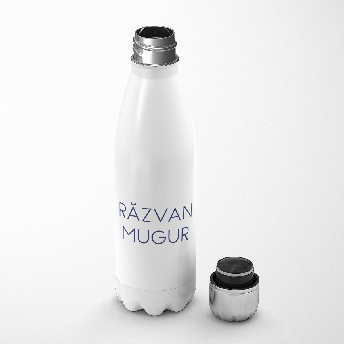 Termos z białą podstawą, spersonalizowany z logo i imieniem