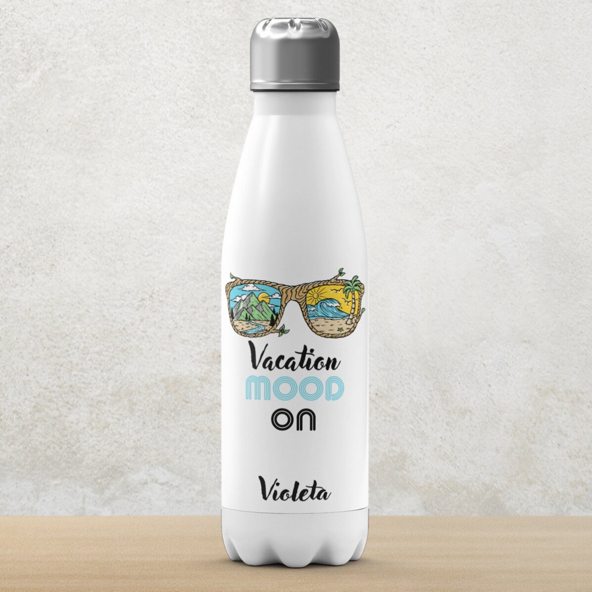 Termos z białą podstawą, spersonalizowany imieniem – Vacation mood ON