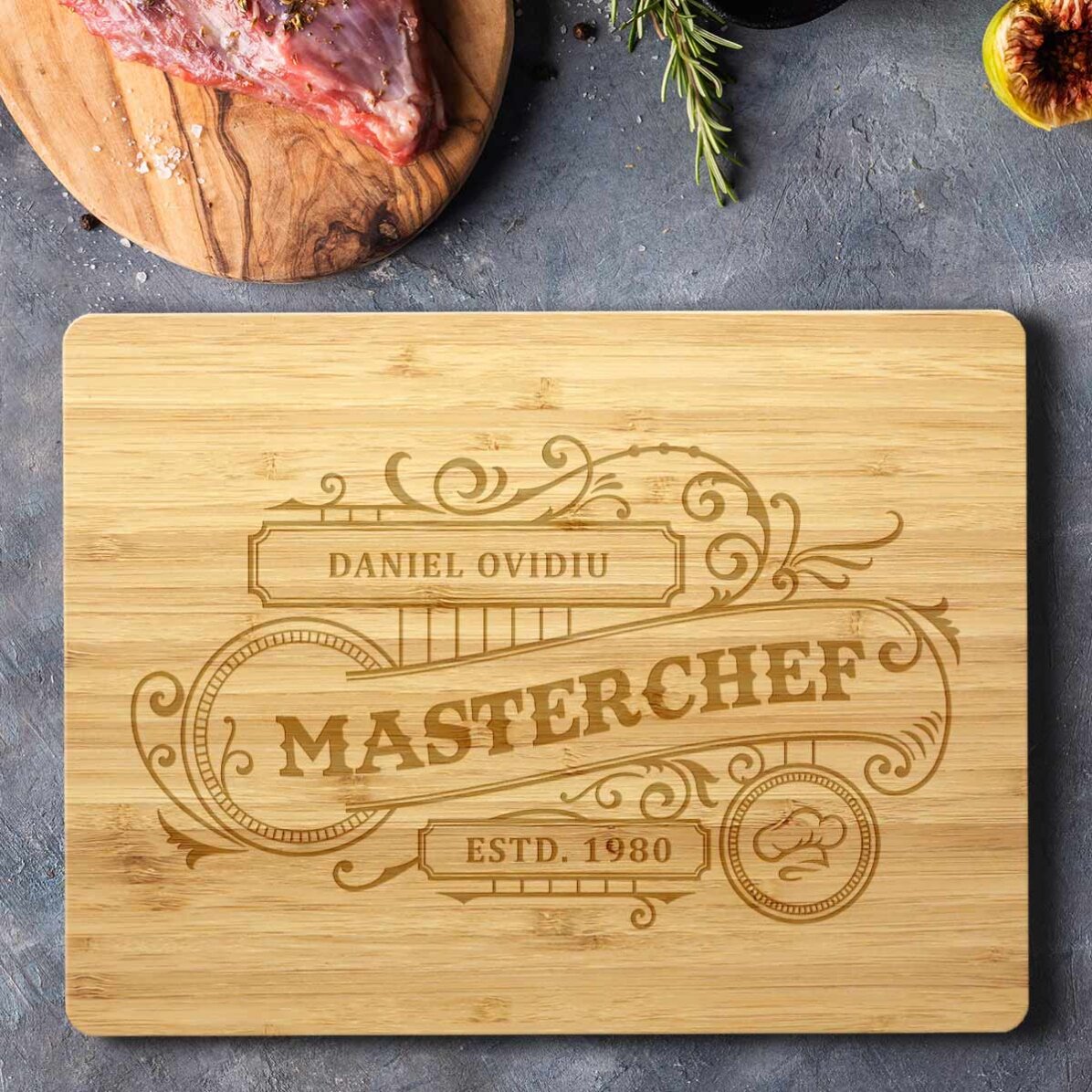 Prostokątna deska do krojenia z bambusa z indywidualnym napisem – Vintage Chef
