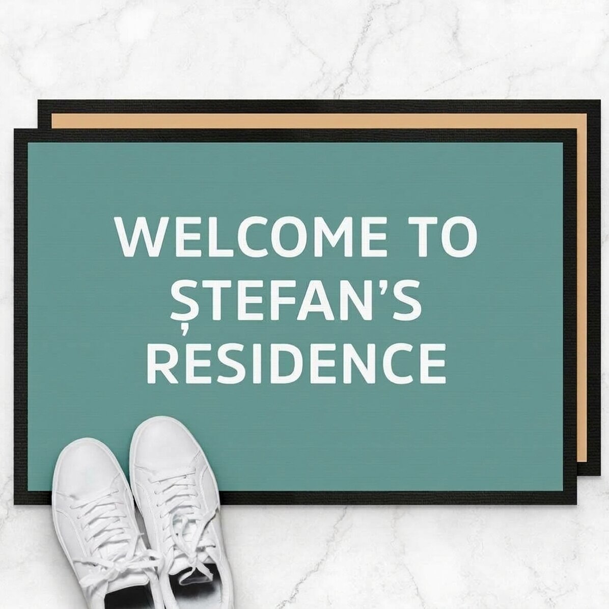 Spersonalizowana wycieraczka z napisem – „Welcome to my residence”