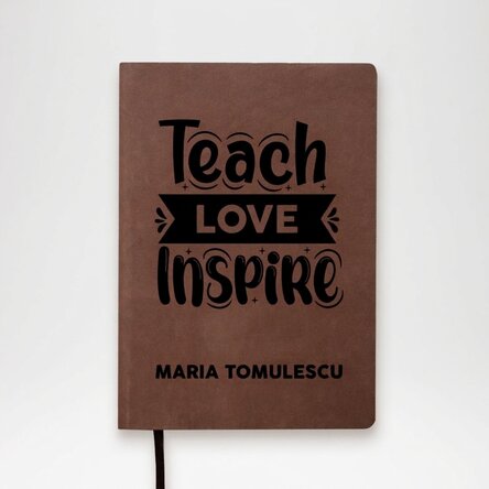 Spersonalizowany skórzany terminarz z imieniem dla nauczycieli – Teach, love, inspire