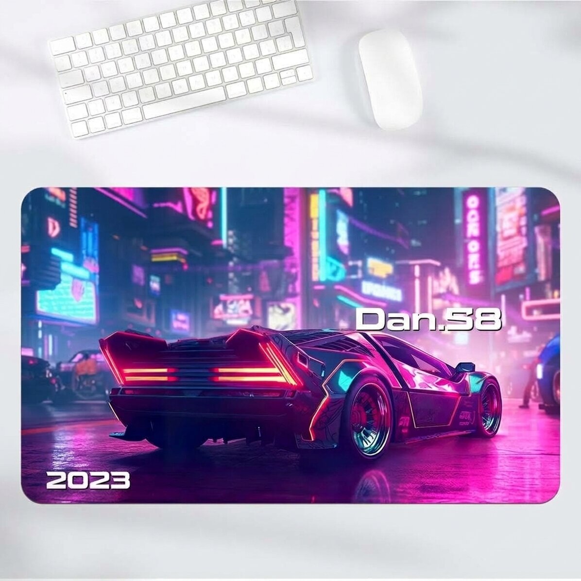 Spersonalizowana podkładka pod mysz XXL z napisem – Cyberpunk