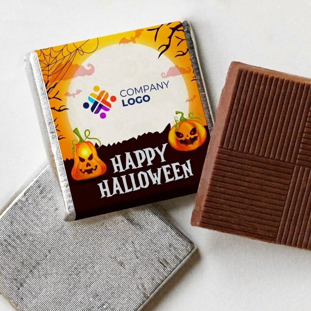 Mini czekoladka z indywidualnym nadrukiem logo i napisem – Wesołego Halloween
