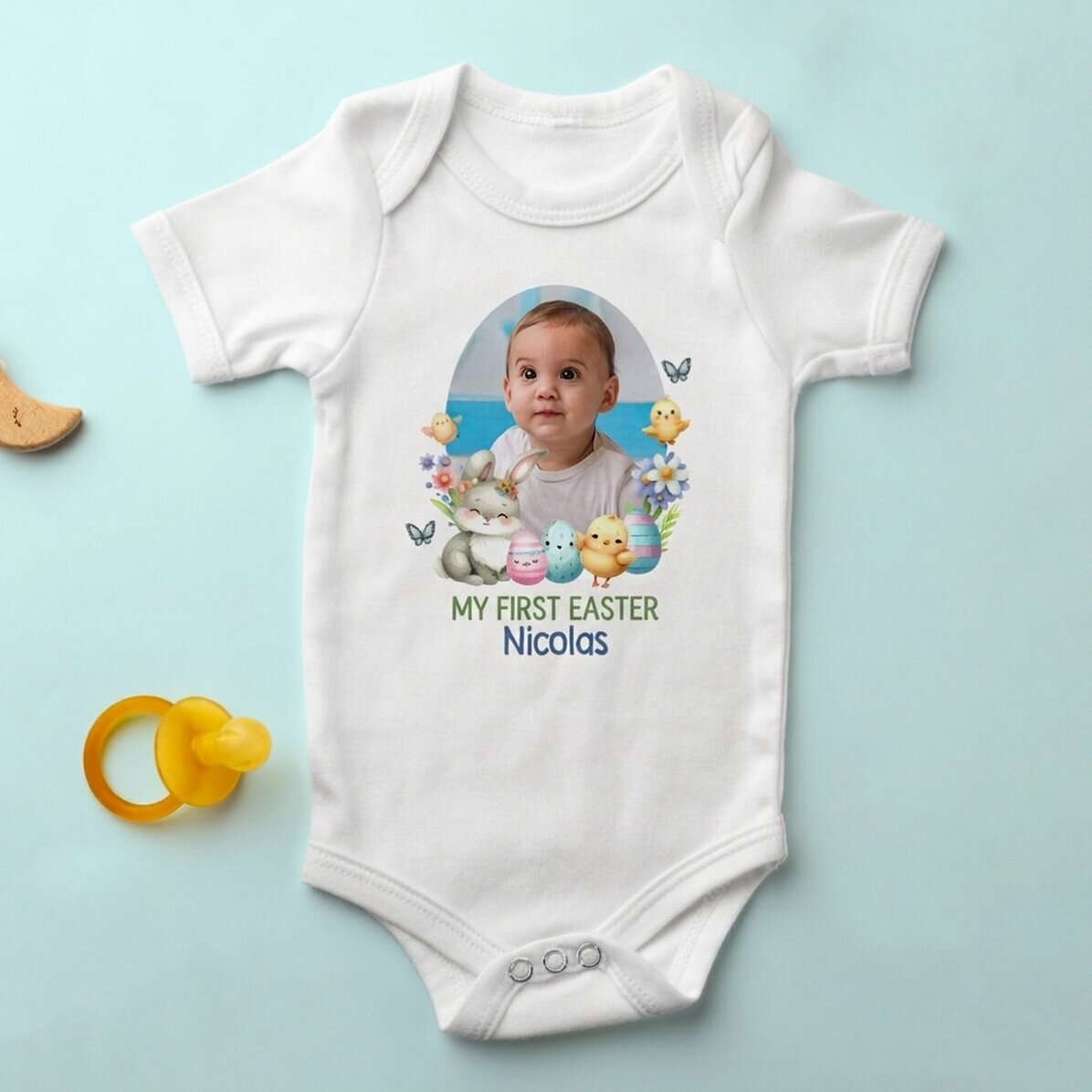 Body dla dzieci z nadrukiem zdjęcia i napisem – Moje pierwsze Wielkanoc