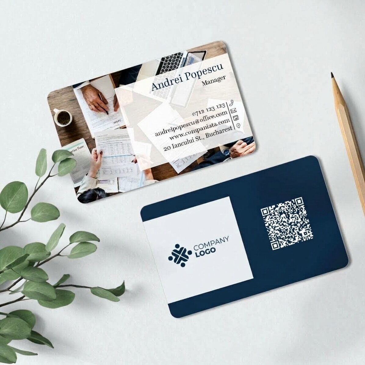 Spersonalizowana wizytówka aluminiowa, dwustronna, z kodem QR i zdjęciem