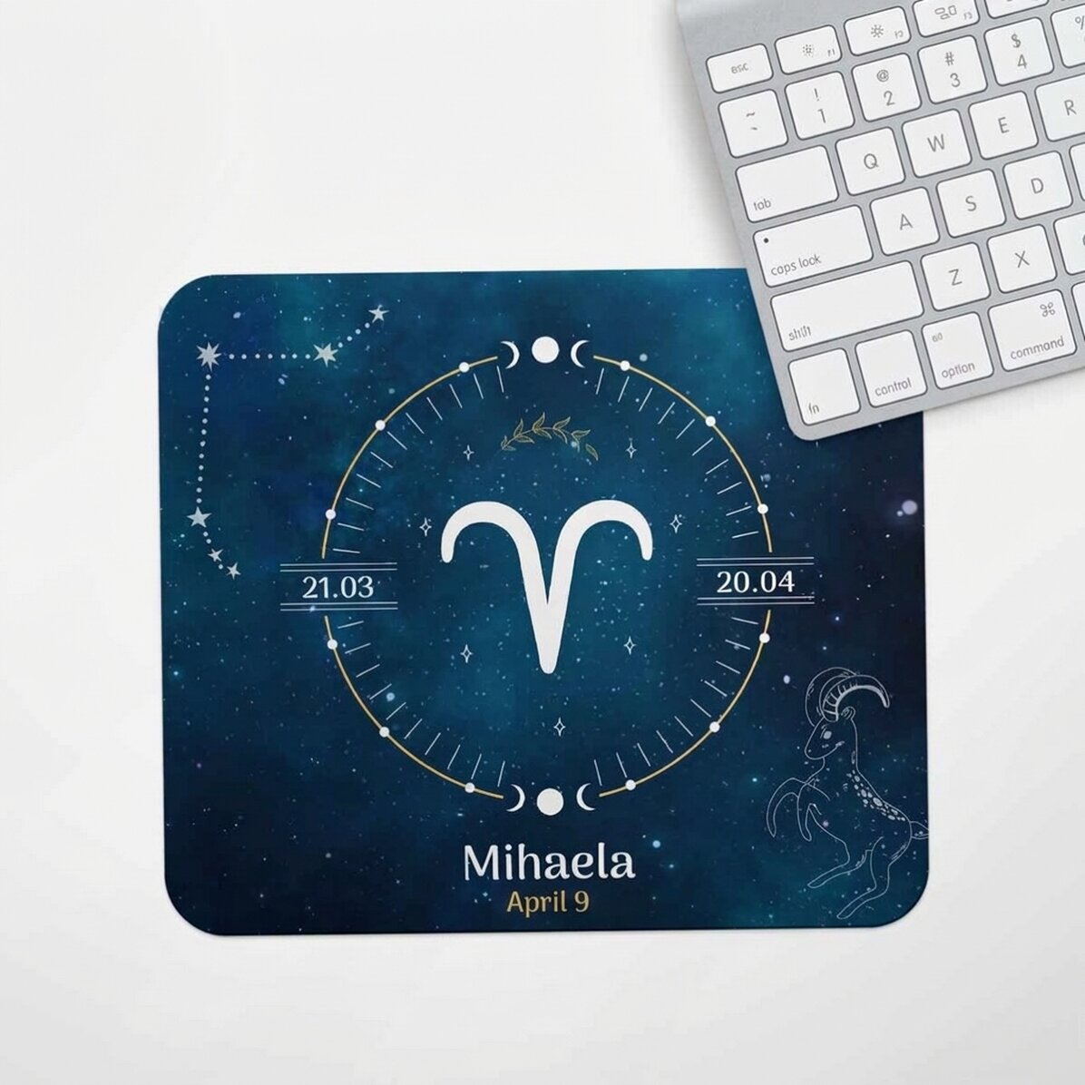Spodek pod mysz z indywidualnym napisem – Znak zodiaku