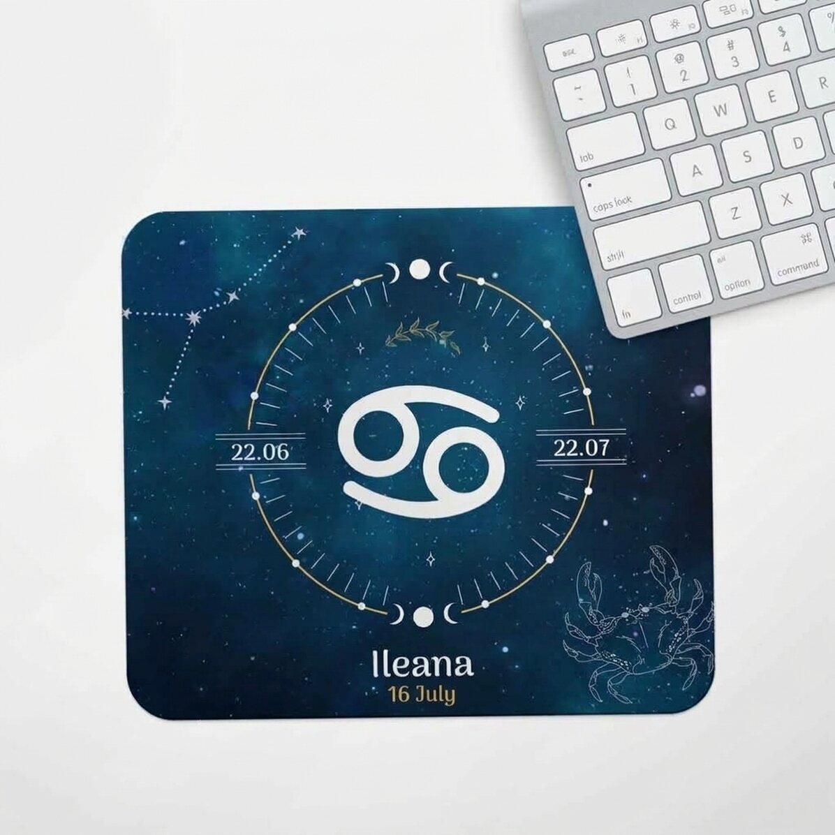 Spodek pod mysz z indywidualnym napisem – znak zodiaku Rak