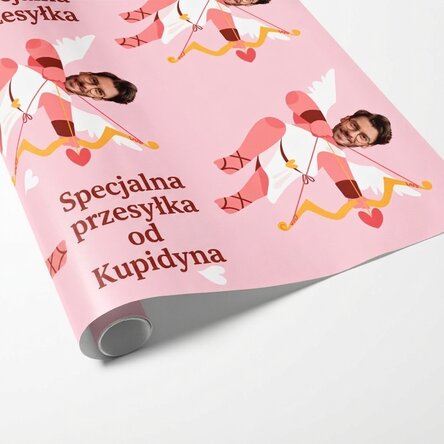Papier do pakowania prezentów z własnym zdjęciem i napisem – Cupid