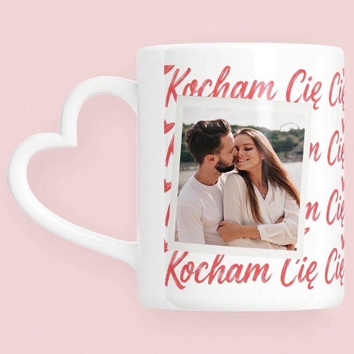 Spersonalizowany kubek ze zdjęciem i napisem – Kocham cię! – model z uchwytem w kształcie serca