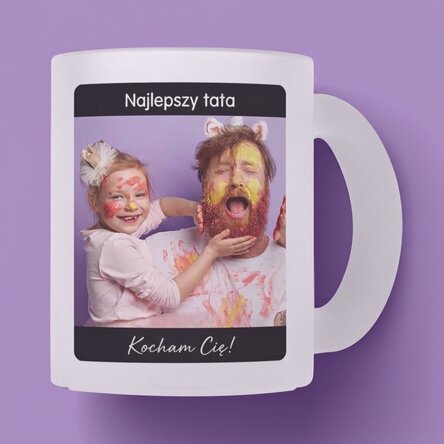 Szklany kubek z matowym wykończeniem, spersonalizowany z napisem i zdjęciem – Mój bohater