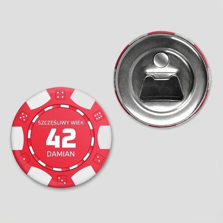 Otwieracz do butelek z magnesem, spersonalizowany z napisem – żeton do pokera