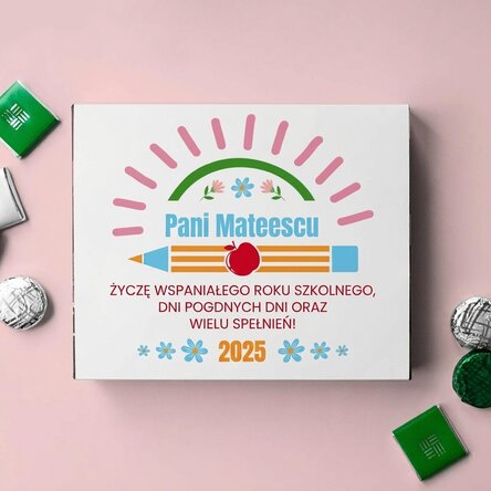 Spersonalizowane pudełko cukierków z napisem na początek roku