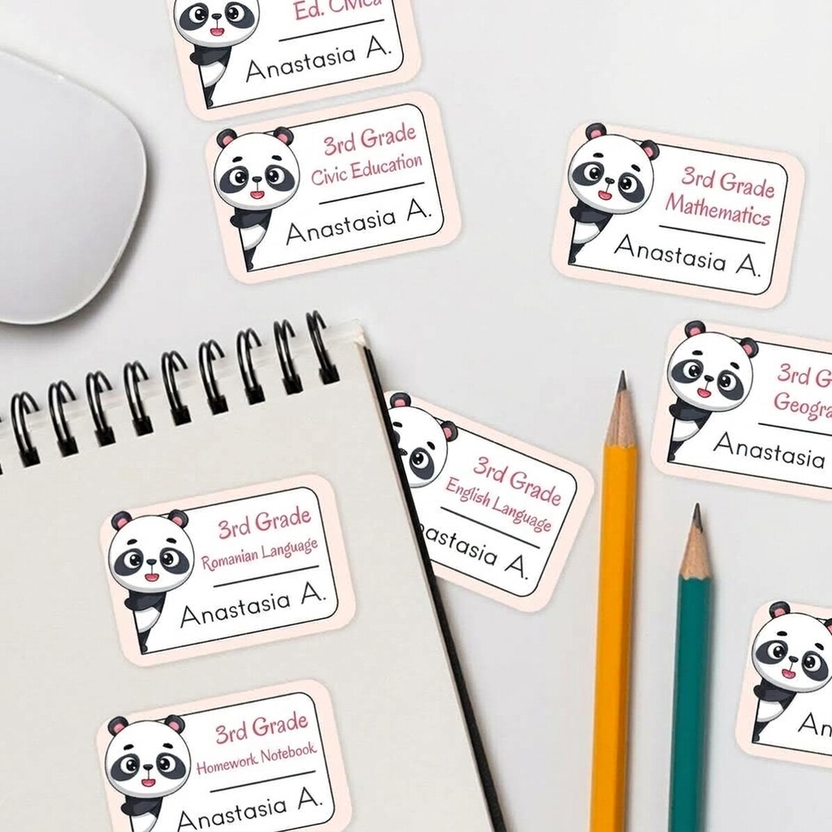 Zestaw 8 spersonalizowanych naklejek (samoprzylepnych etykiet) do szkoły – Panda