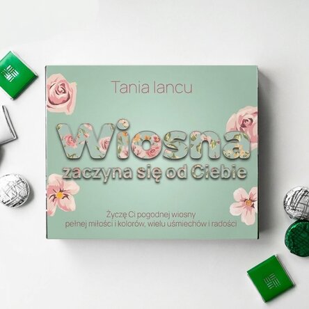 Spersonalizowane pudełko cukierków z napisem – Wiosna zaczyna się od Ciebie